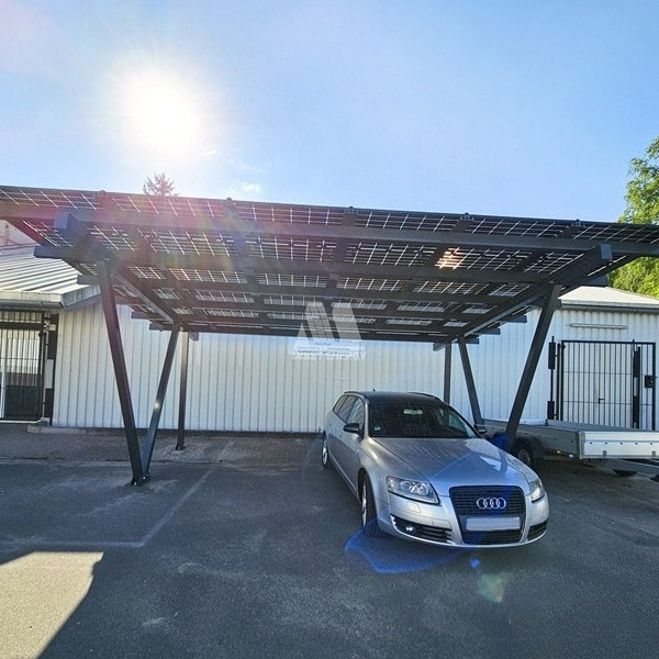 Estructura vehicular para paneles solares MIBET - (Carport)